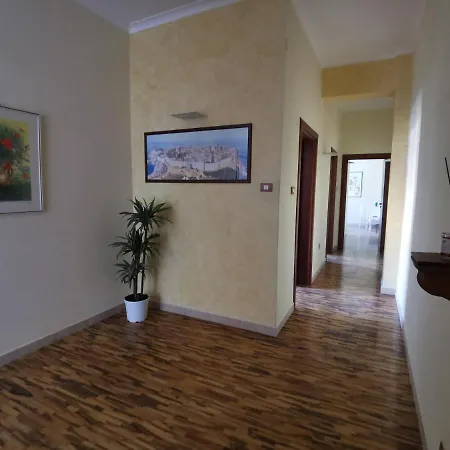 Karol Room&apartment דירה